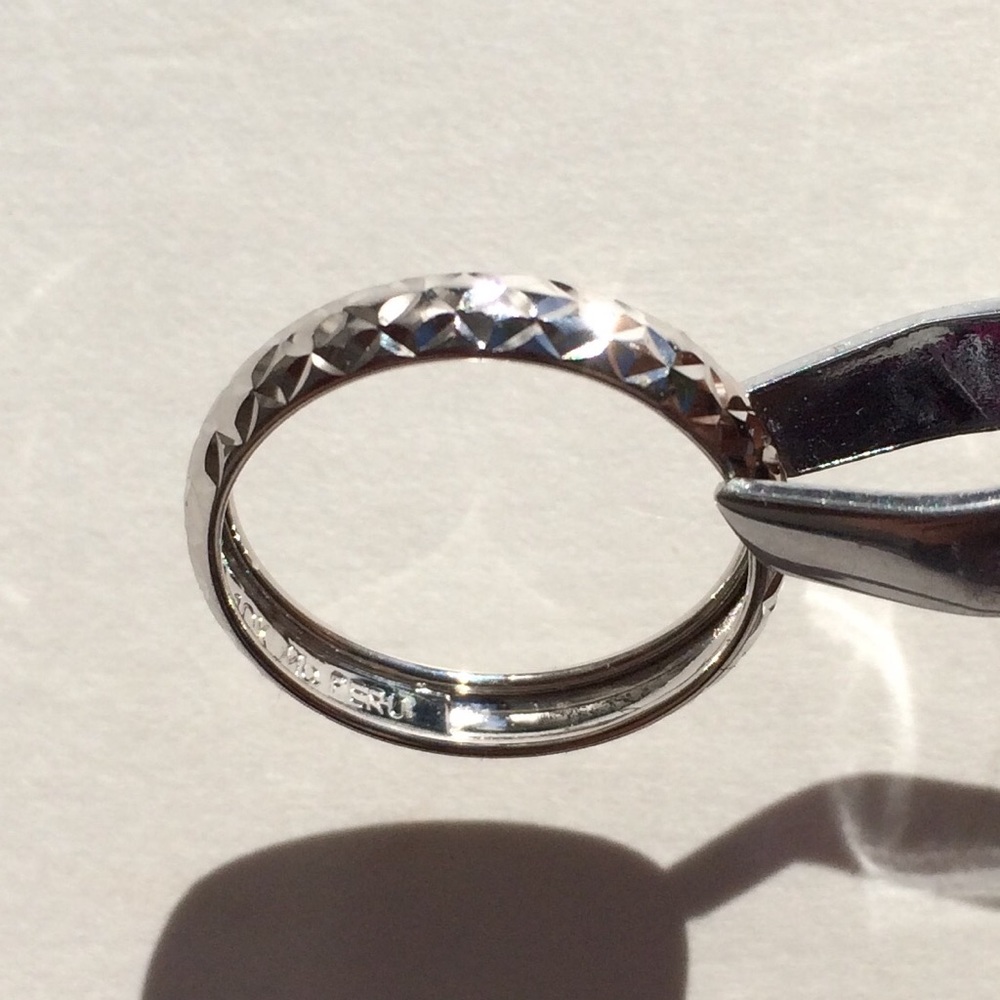 MICHAEL ANTHONY 14k White Gold 4mm Ring Size 6 NEW - Picture 3 of 5